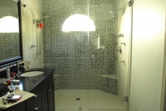 Bathroom remodels in Glendale