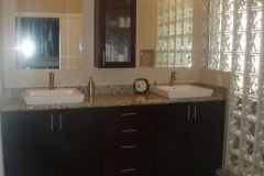 Baths remodeling in Glendale